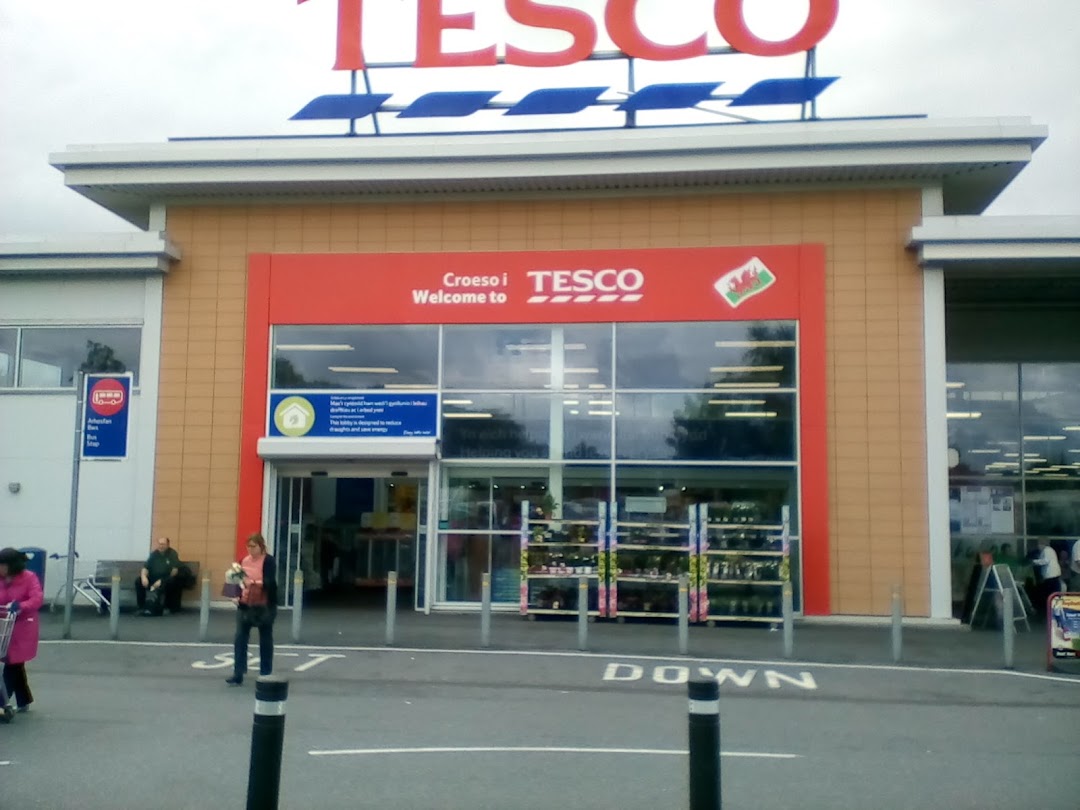 Tesco Ammanford