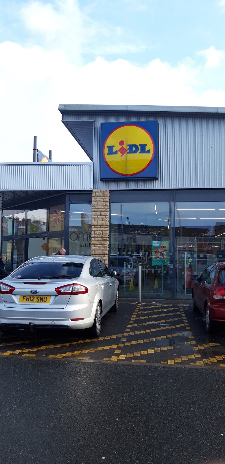 Lidl Colne Road