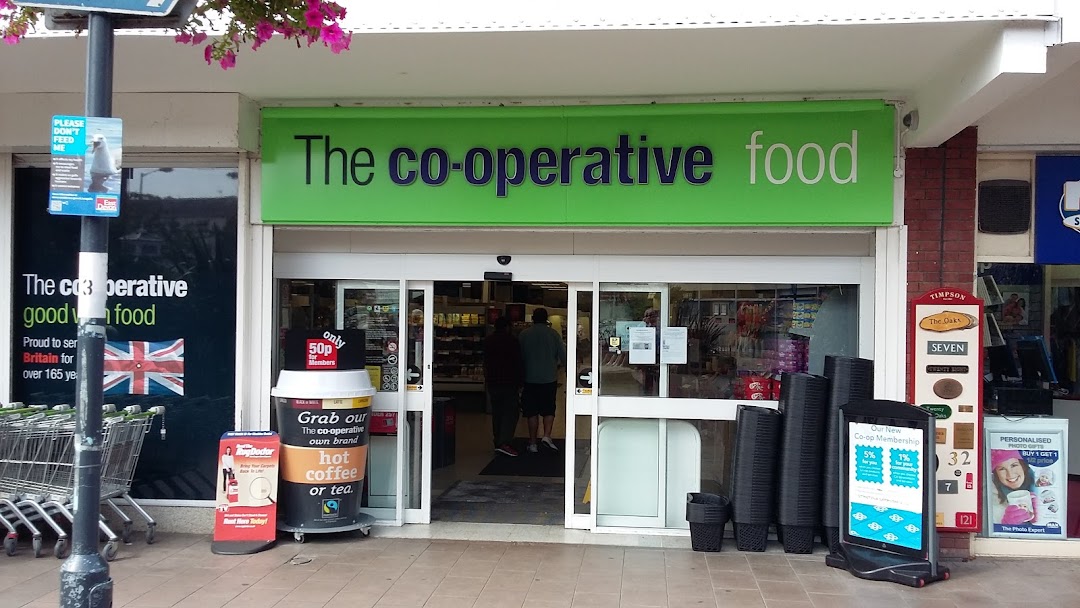 Co-op Magnolia Walk