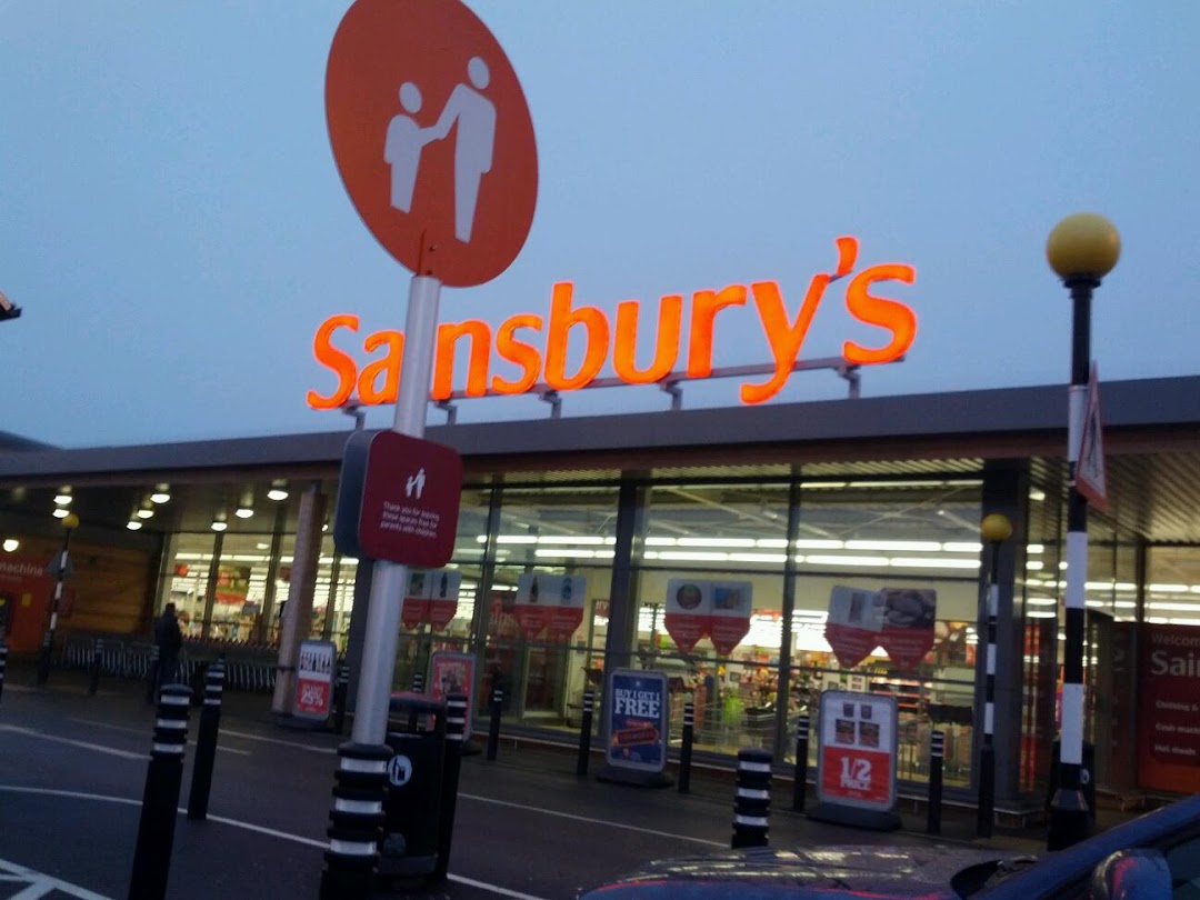 Sainsbury’s Bysing Wood Road