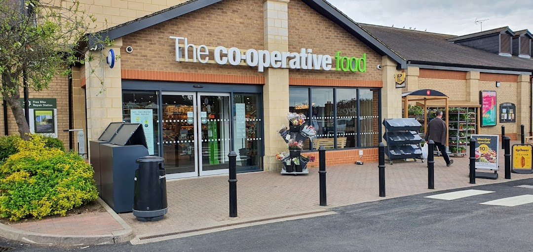 Co-op Thrapston