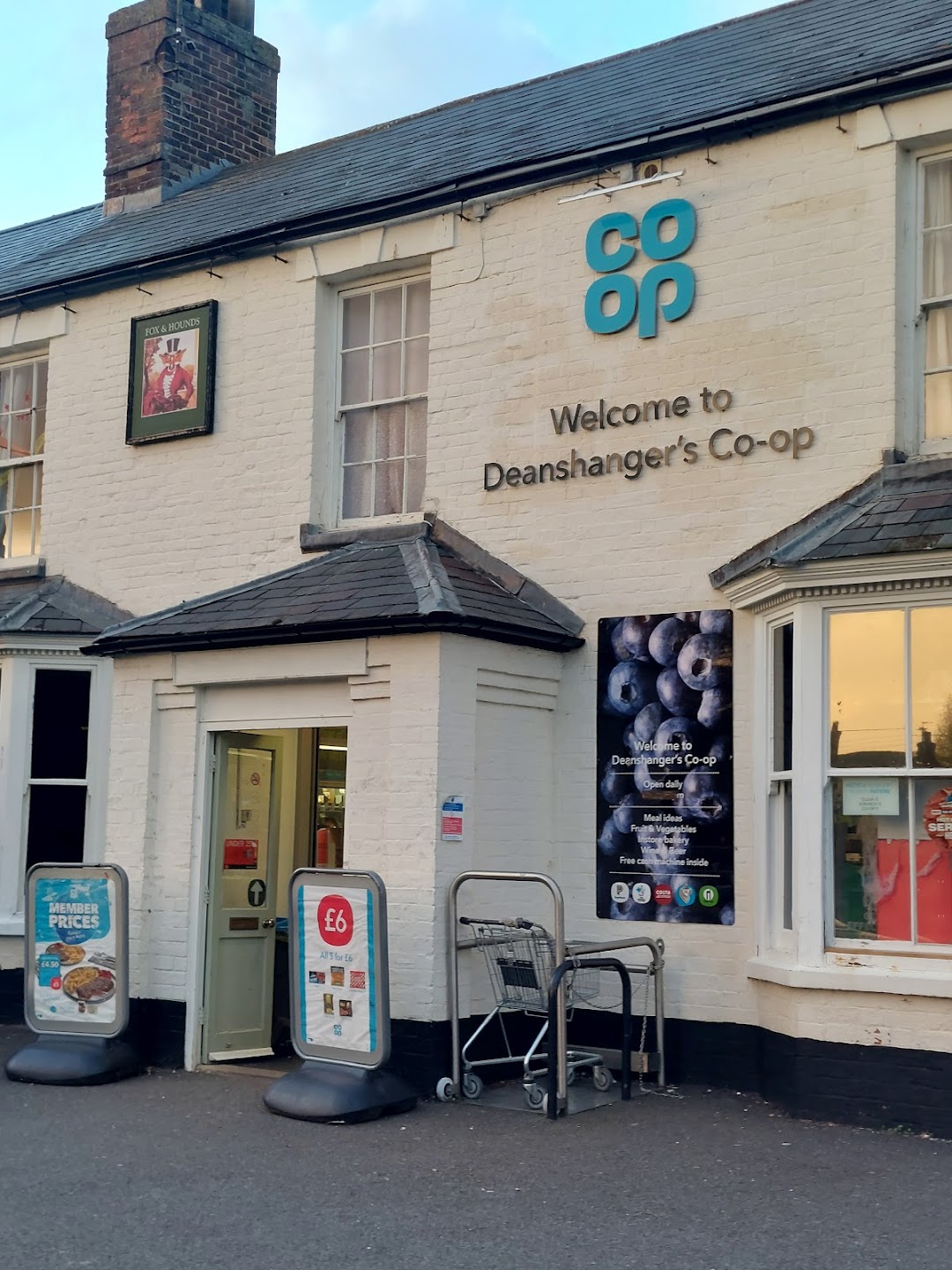 Co-op Deanshanger