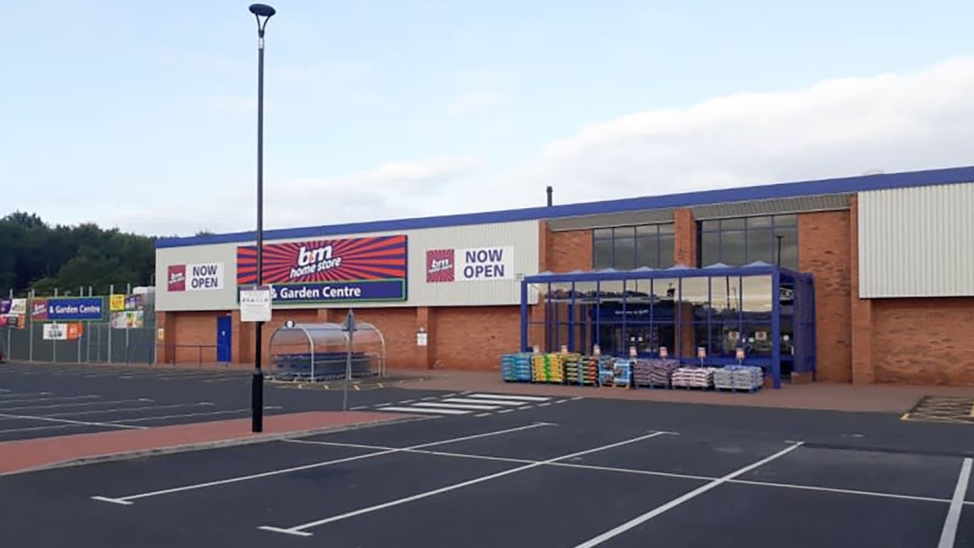 B&M Peel Retail Park