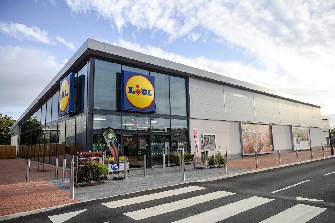 Lidl Peel Retail Park