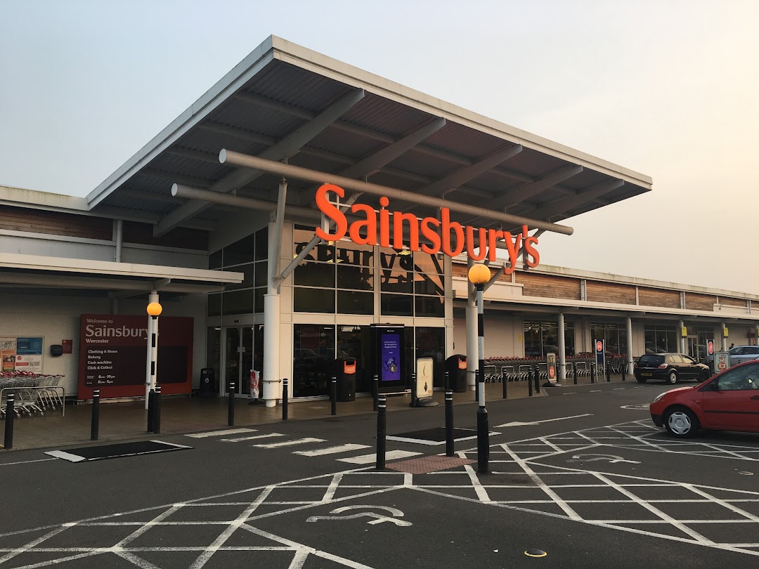 Sainsbury's Swanpool Walk