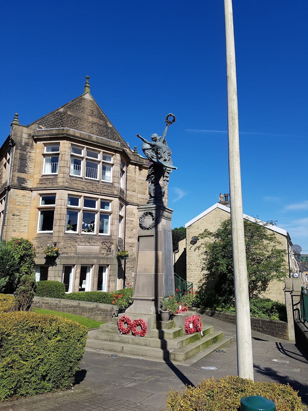 Hadfield Library