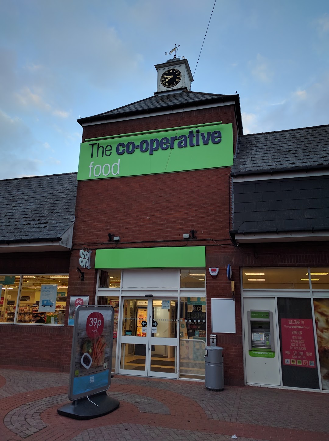 Co-op Honiton