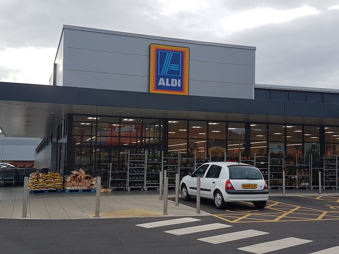 Aldi North Road