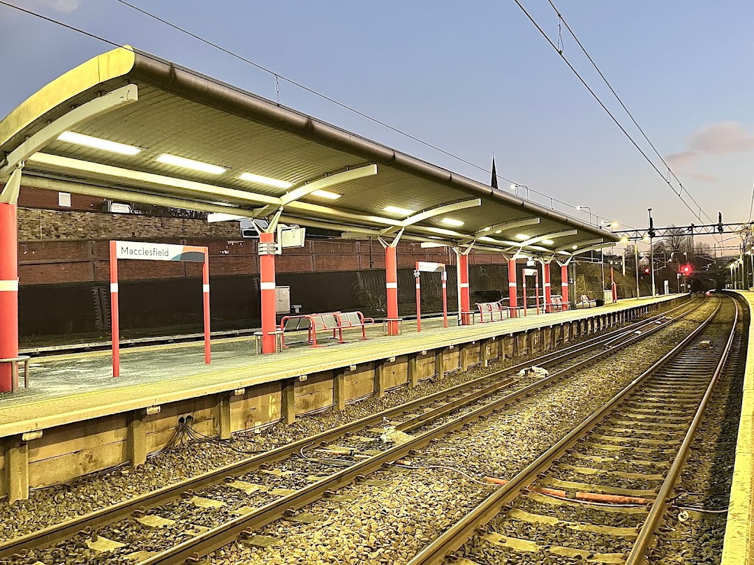 Macclesfield Railway Station