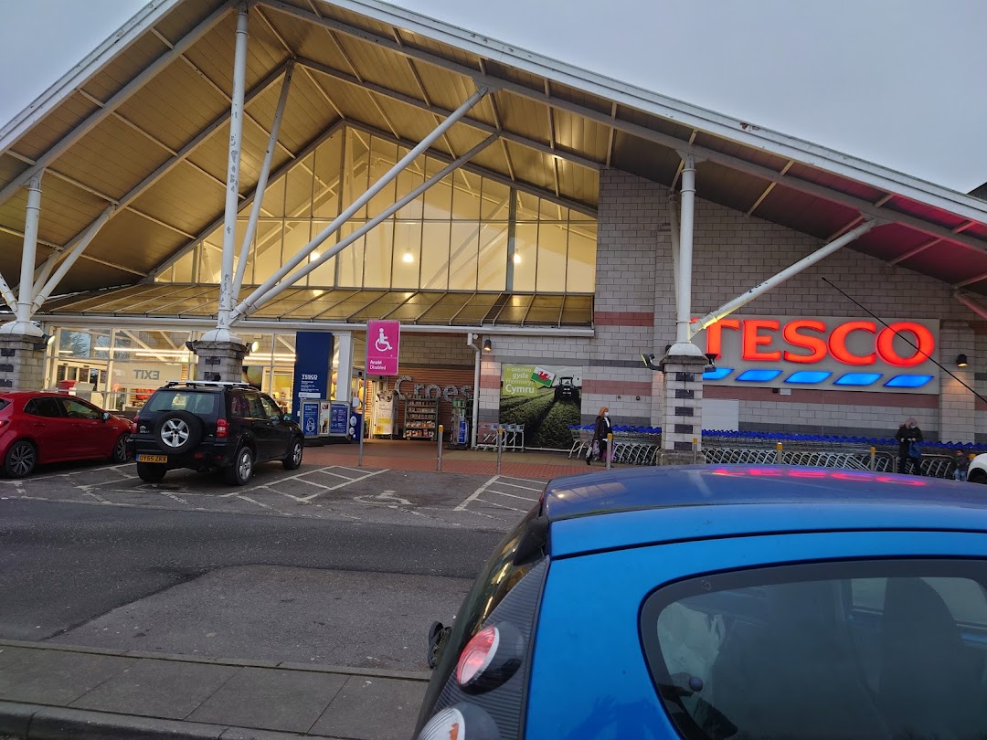 Tesco Penarth