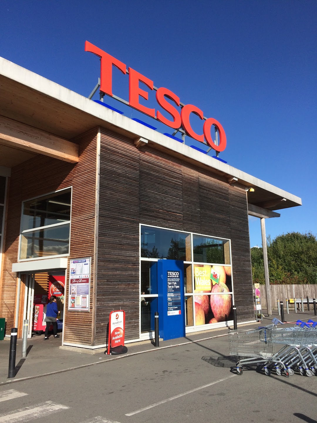 Cefn Mawr Tesco