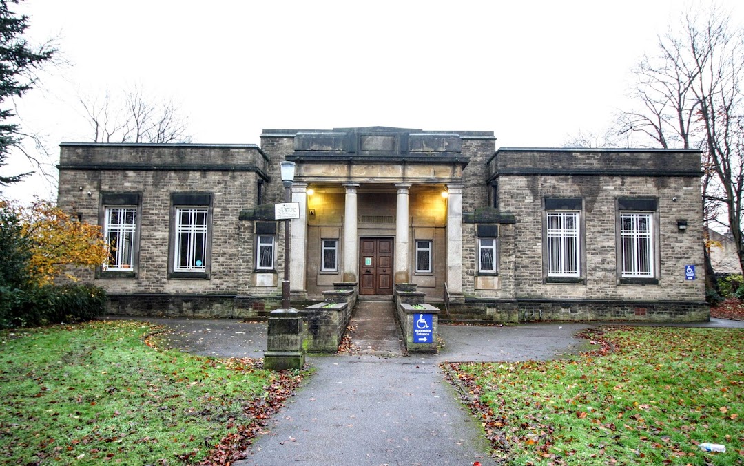 Cleckheaton Library