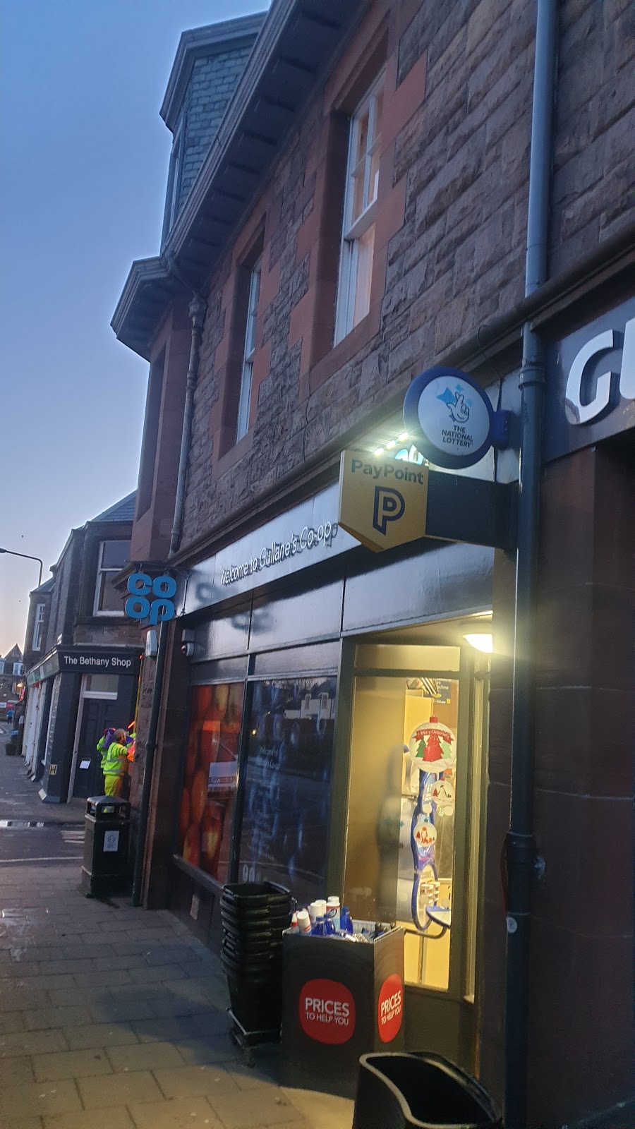 Co-op Gullane