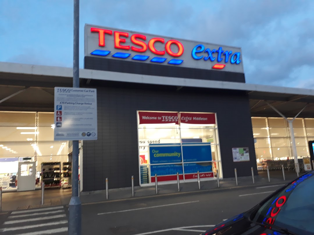 Tesco Extra Middleton