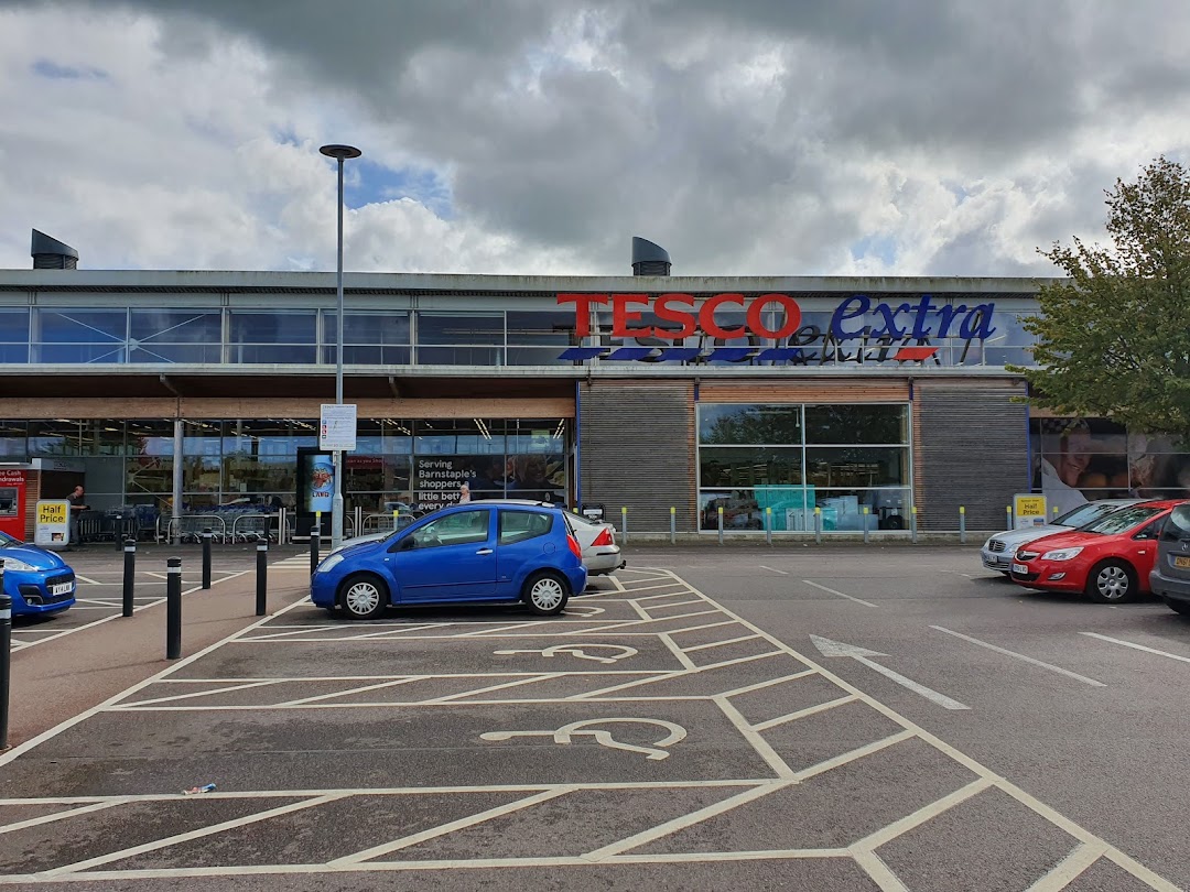 Tesco Extra Barnstaple Retail Park