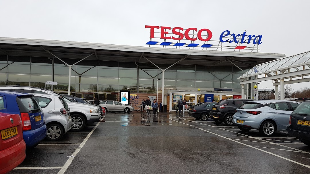 Tesco Fleetsbridge