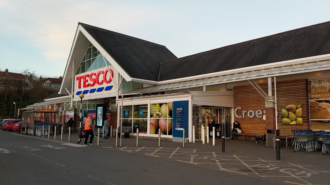 Tesco New Road