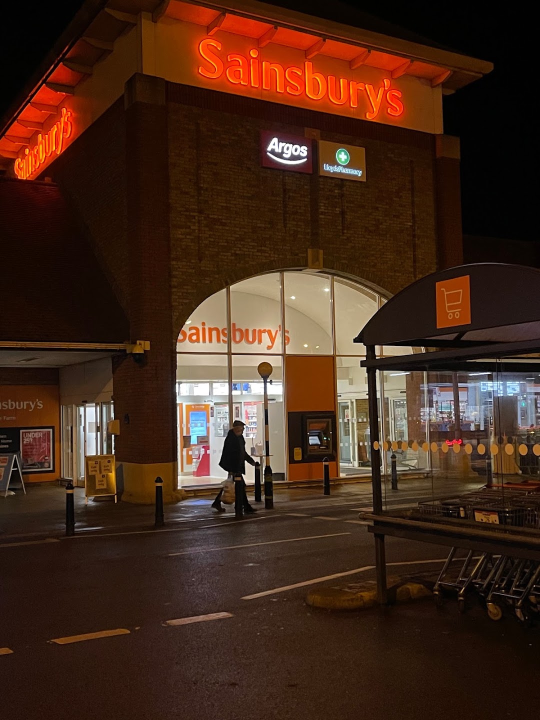 Sainsbury's Hankridge Farm