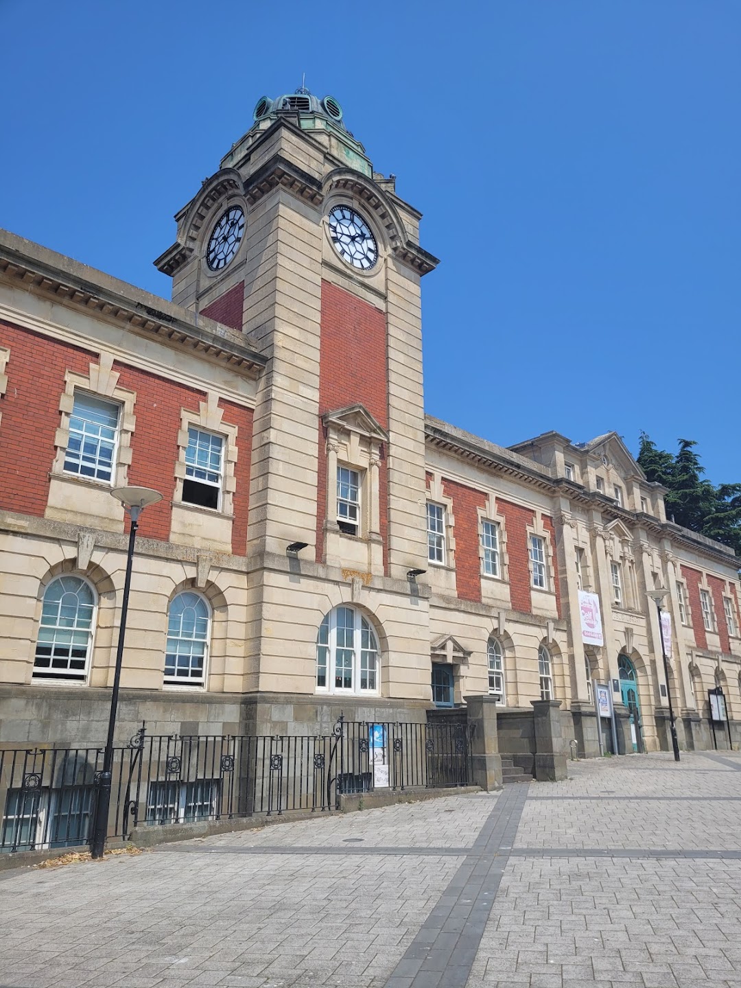 Barry Library