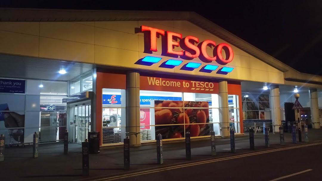 Tesco Emscote Road