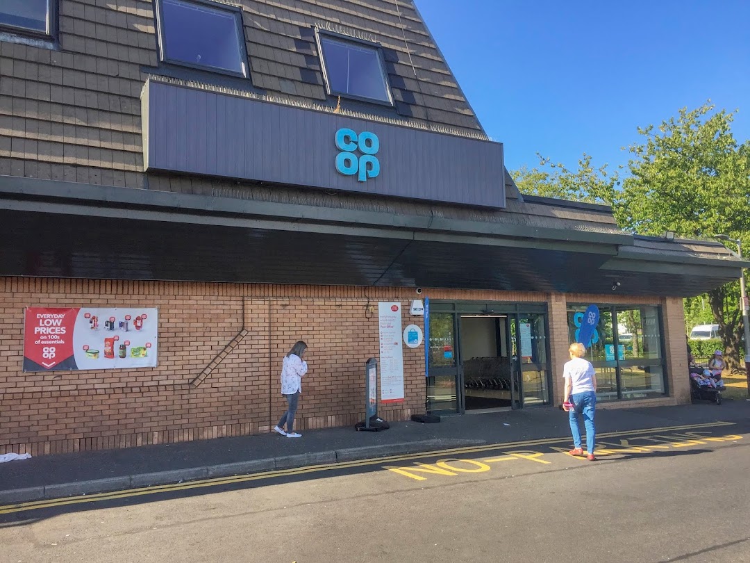 Co-op Balloch